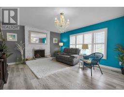 952 EAGLE CRESCENT - 4