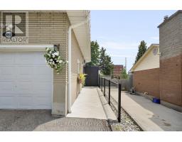 952 EAGLE CRESCENT - 41