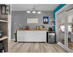 952 EAGLE CRESCENT - 8