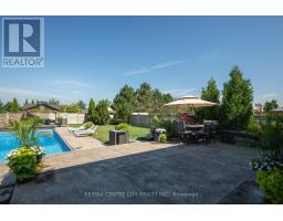 200 PLANE TREE DRIVE - 12