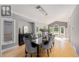200 PLANE TREE DRIVE - 19