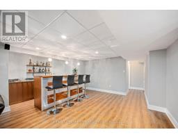 200 PLANE TREE DRIVE - 31