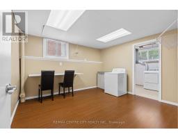 32 LAKEVIEW CIRCLE - 20