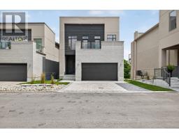 11 - 495 OAKRIDGE DRIVE - 1