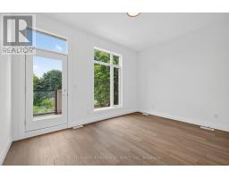11 - 495 OAKRIDGE DRIVE - 24