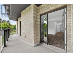 11 - 495 OAKRIDGE DRIVE - 32