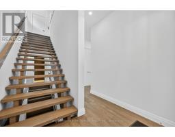 11 - 495 OAKRIDGE DRIVE - 5