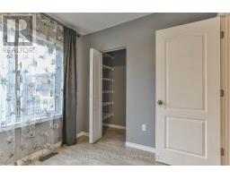 812 ADELAIDE STREET N - 20
