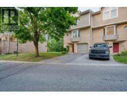 89 - 9 AILSA PLACE - 2