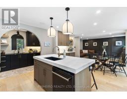 7049 DIANE CRESCENT - 11