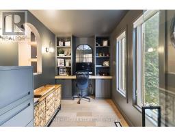 7049 DIANE CRESCENT - 15