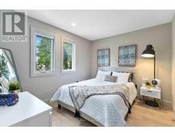 7049 DIANE CRESCENT - 23
