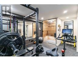 7049 DIANE CRESCENT - 32