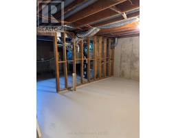 39 VANIER PLACE - 23
