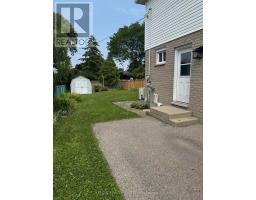 39 VANIER PLACE - 3