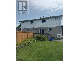 39 VANIER PLACE - 32