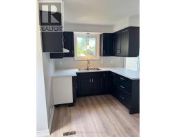 39 VANIER PLACE - 7