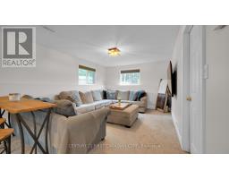 126 SCOTT STREET E - 18