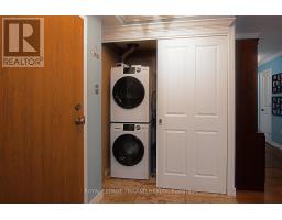 412 - 521 RIVERSIDE DRIVE - 23