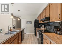 71 - 703 WINDERMERE ROAD - 22
