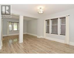 452 CHARLOTTE STREET - 11