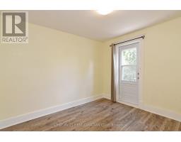452 CHARLOTTE STREET - 17