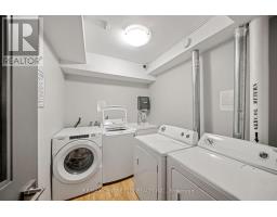 202 - 9 JACKSWAY CRESCENT - 22