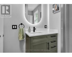 568 CRESTON AVENUE - 22