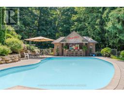 11 OLD OAK LANE - 46