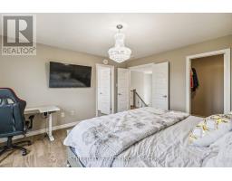 53 ARROWWOOD PATH - 31