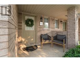 1 - 40 BRAEMAR AVENUE - 4