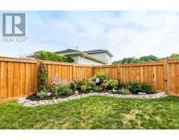 416 BREAKWATER BOULEVARD - 32