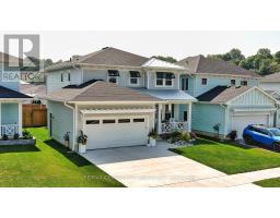 416 BREAKWATER BOULEVARD - 39