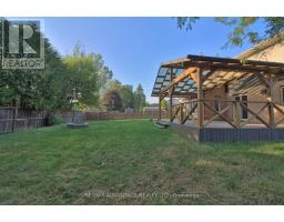 21 VILLAGE GATE CRESCENT - 36