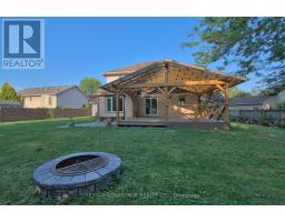 21 VILLAGE GATE CRESCENT - 37