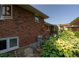 198 BYRON AVENUE - 34