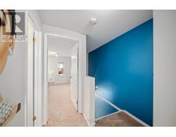 81 - 70 CHAPMAN COURT - 17
