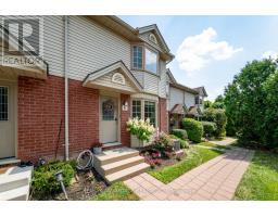 81 - 70 CHAPMAN COURT - 2