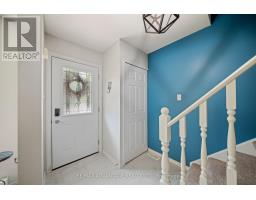 81 - 70 CHAPMAN COURT - 4