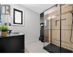 688 CLEARWATER CRESCENT - 21