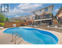 688 CLEARWATER CRESCENT - 3