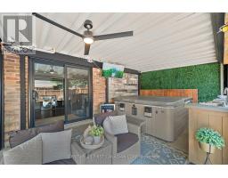 688 CLEARWATER CRESCENT - 8