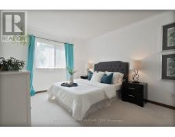 54 FOUR OAKS CRESCENT - 11