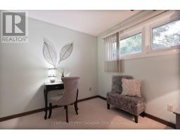 54 FOUR OAKS CRESCENT - 20