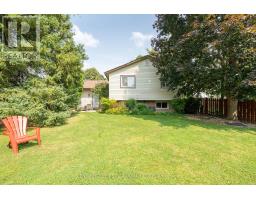 54 FOUR OAKS CRESCENT - 28