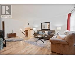 54 FOUR OAKS CRESCENT - 4