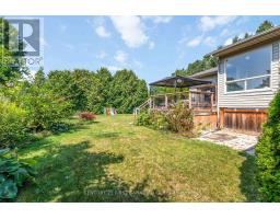 14 BLOSDALE CRESCENT - 35