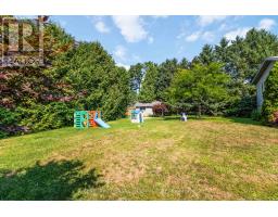 14 BLOSDALE CRESCENT - 37