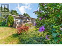 14 BLOSDALE CRESCENT - 38