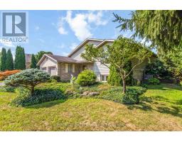 14 BLOSDALE CRESCENT - 4